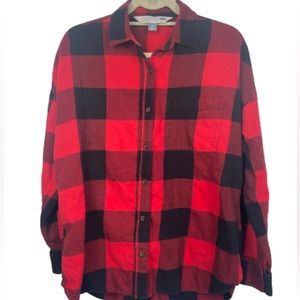Old Navy Buffalo plaid, button up boyfriend shirt, medium